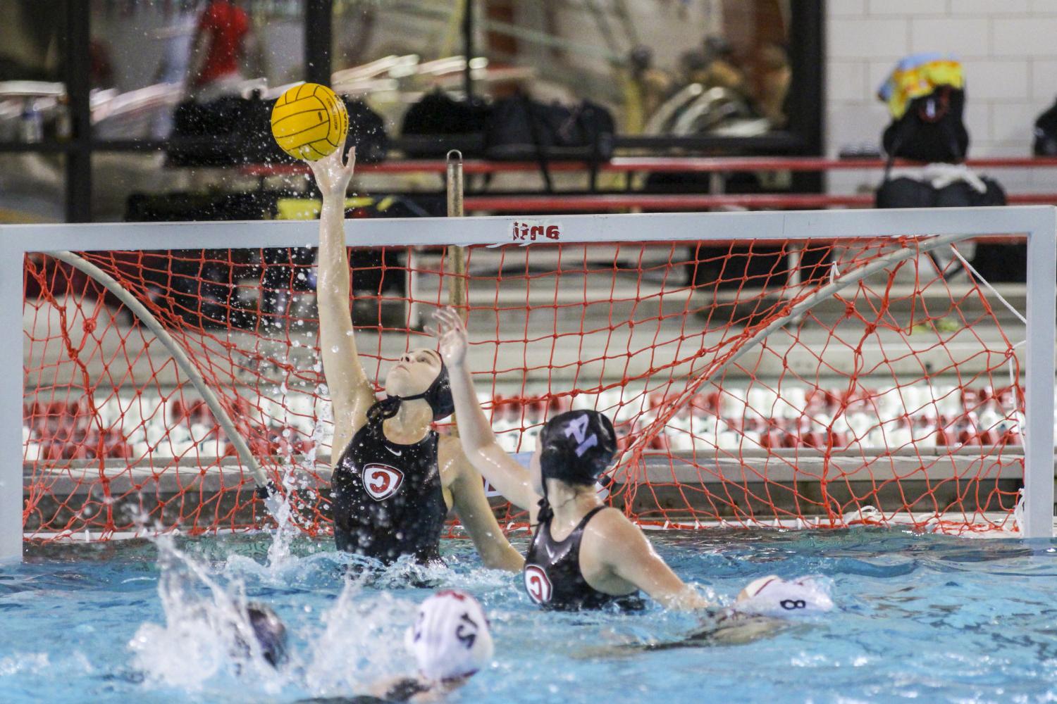 <a href='http://jrj.ytg.ngskmc-eis.net'>博彩网址大全</a> student athletes compete in a water polo tournament on campus.